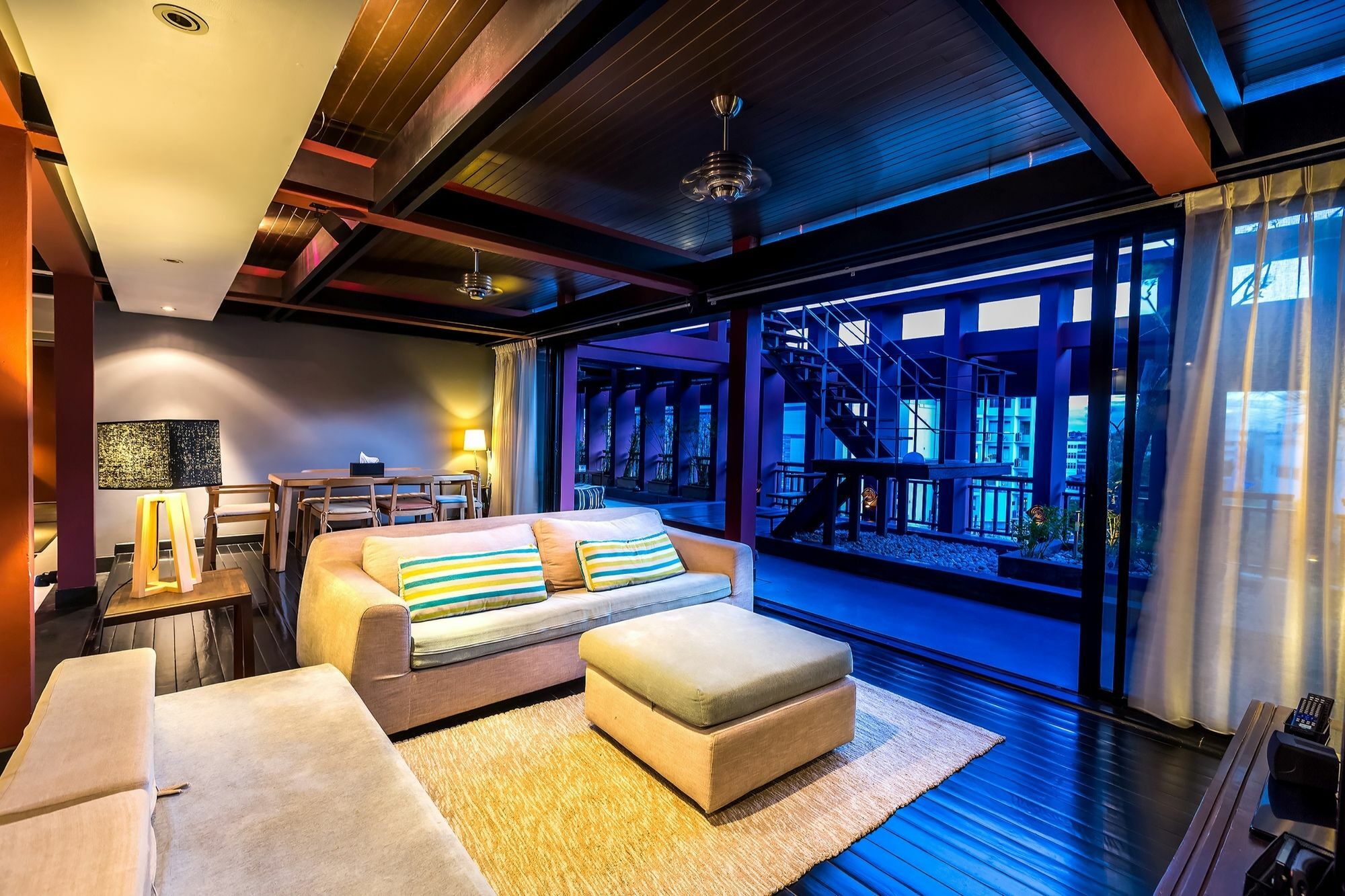Loogchoob Homestay Bangkok Esterno foto